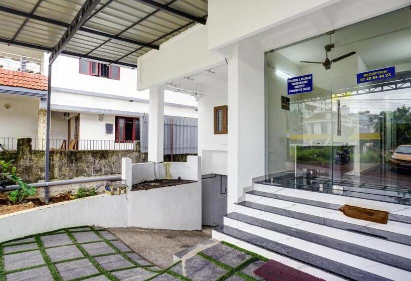 호텔 Oyo Flagship Grand Maison