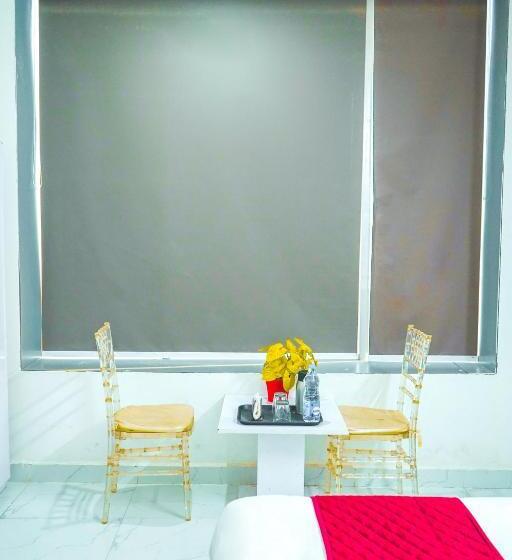 ホテル Shubham Paradise Noida 70