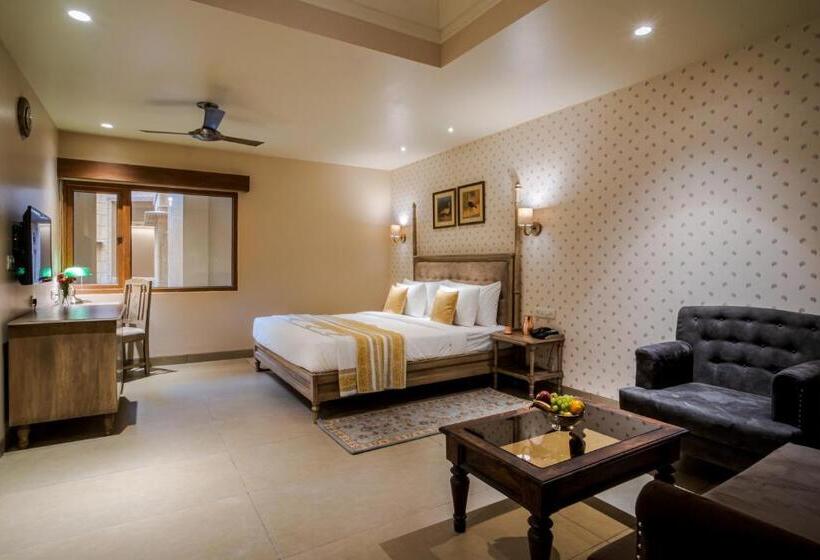 هتل Rupal Residency