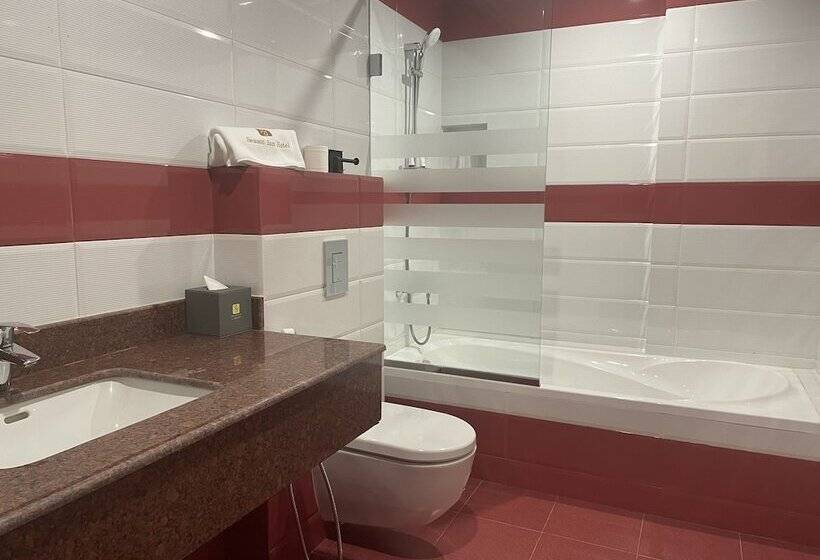 Season Inn Hotel_al Hail