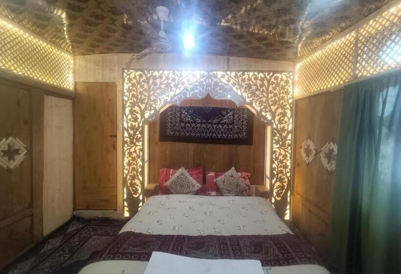 ホテル Shamus Maqbool Group Of Houseboat