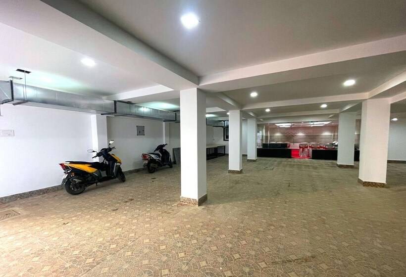 هتل K11 Express   Opp Express Avenue