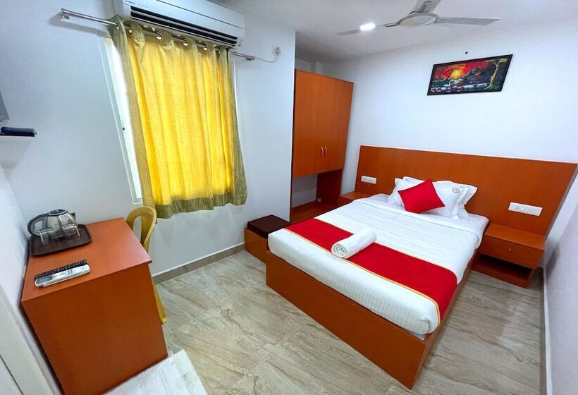 هتل K11 Express   Opp Express Avenue