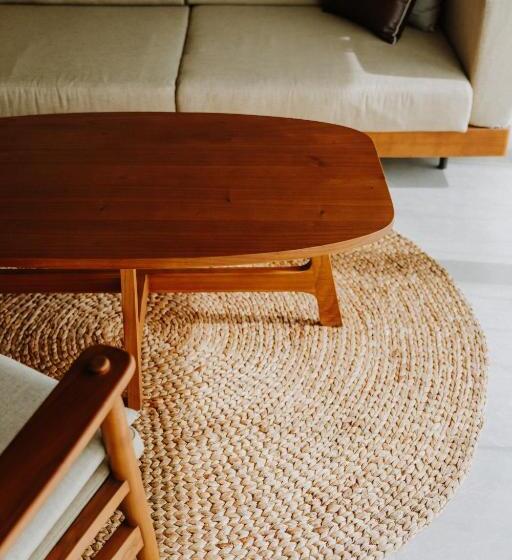 ホテル The Komu Canggu Bali