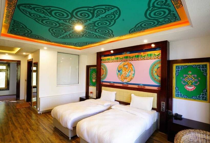 Отель The Shanti Nest At Boutique