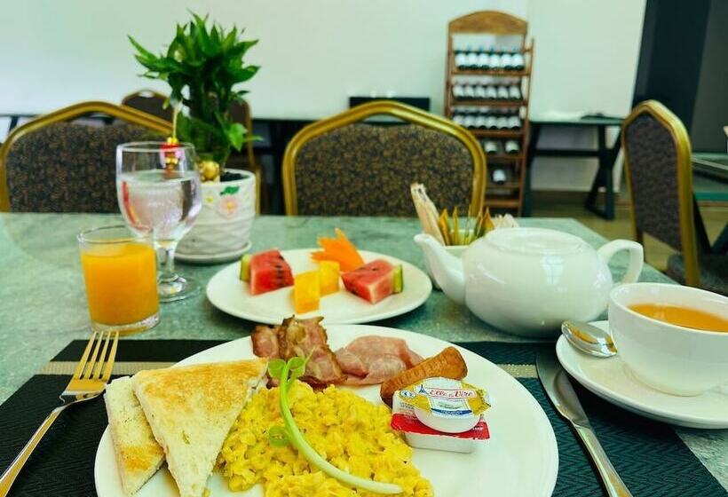 ホテル The Square Kampot