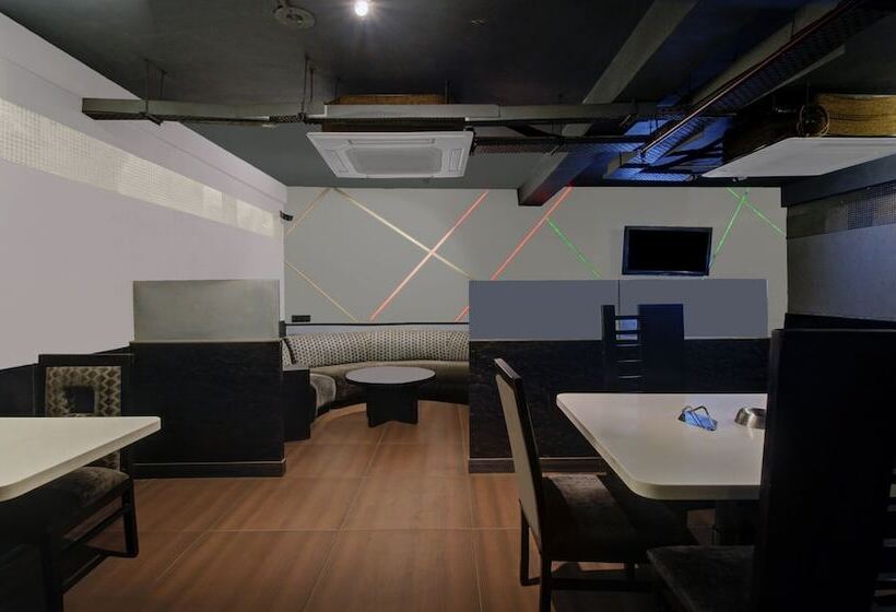 호텔 Treebo Maharaja Residency