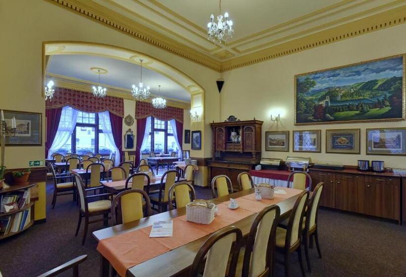 酒店 U Bílého Koně