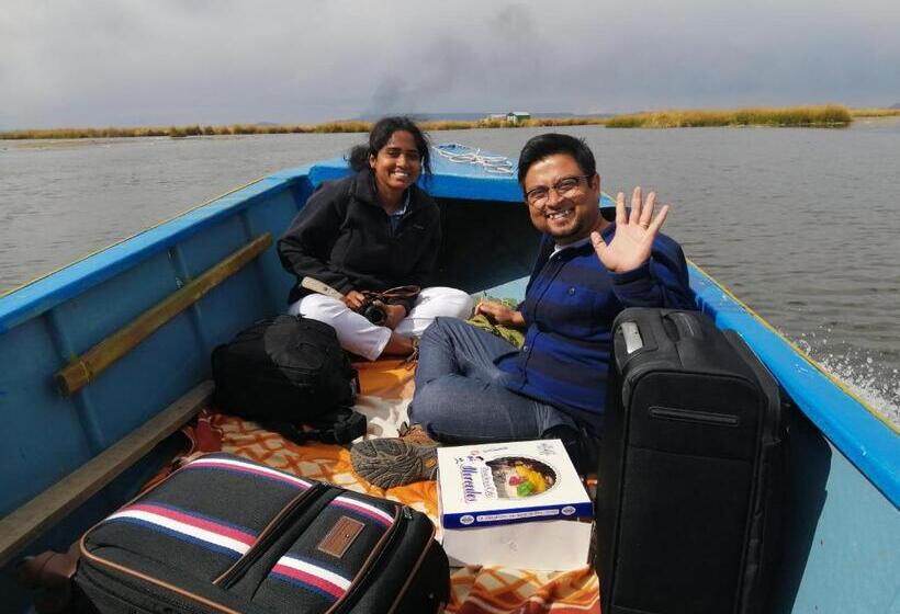 酒店 Urosfood & Titiqaqa Lodge