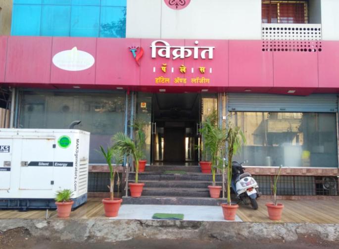 בית מלון כפרי Vikrant Palace