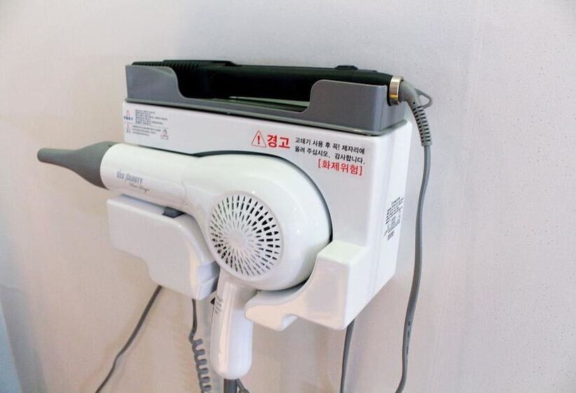 Jeongeup Khan Self Check In Motel