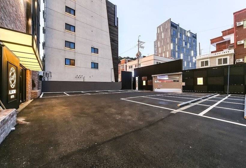 汽车旅馆 Changwon Jinhae Almond