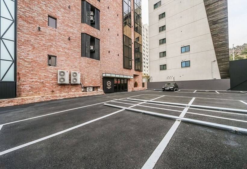 汽车旅馆 Changwon Jinhae Almond