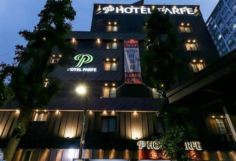 فندق على الطريق Cheonan Parfait