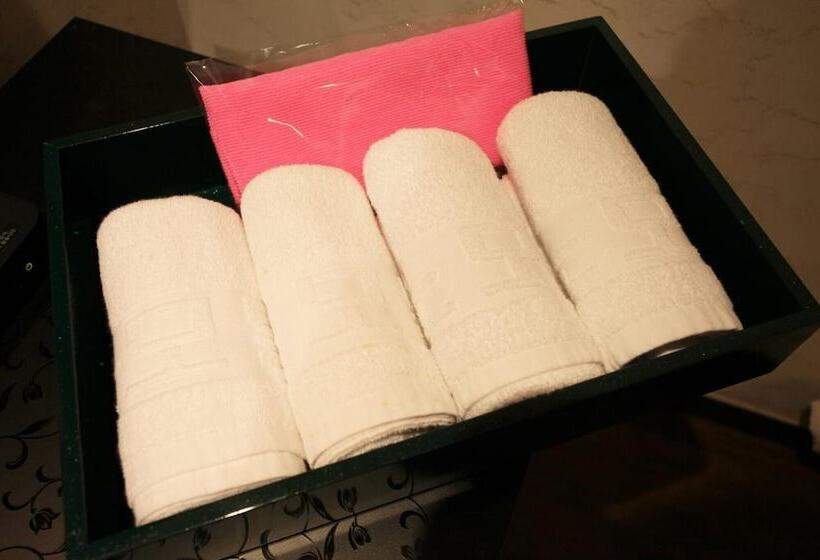 汽车旅馆  Cheonan Piano