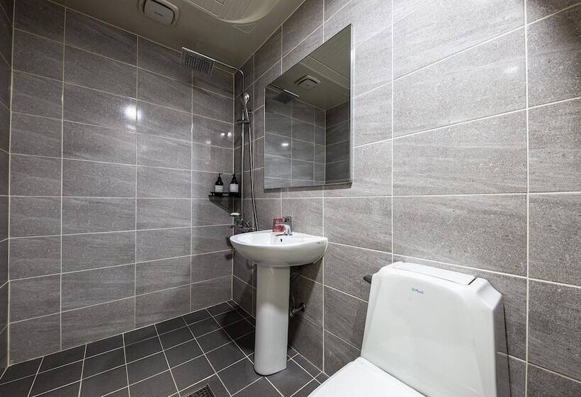 Motel Cheonan Seongjeong J