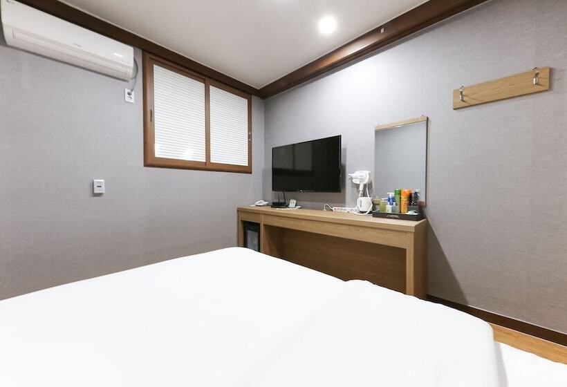 Motel Cheonan Seongjeong J