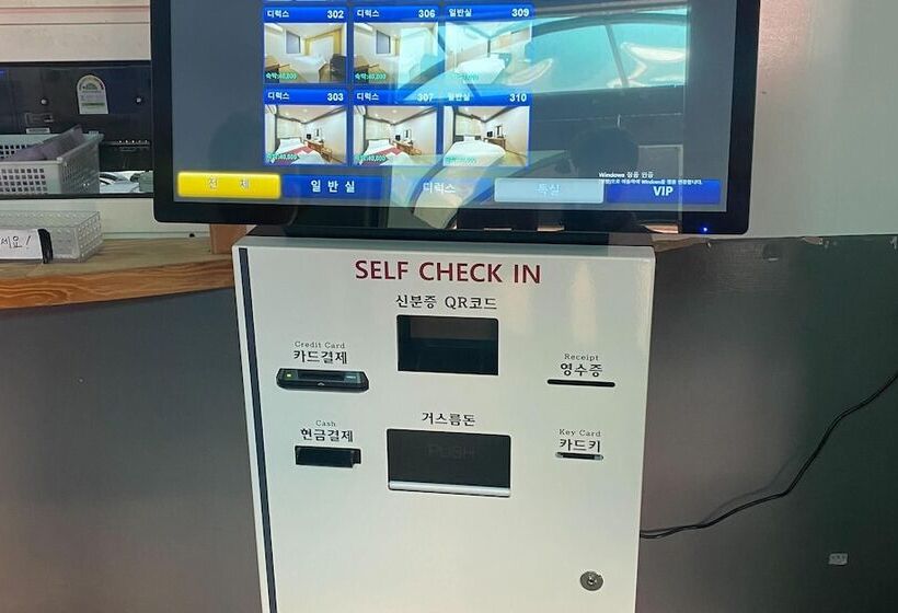 מוטל Cheongju Crystal