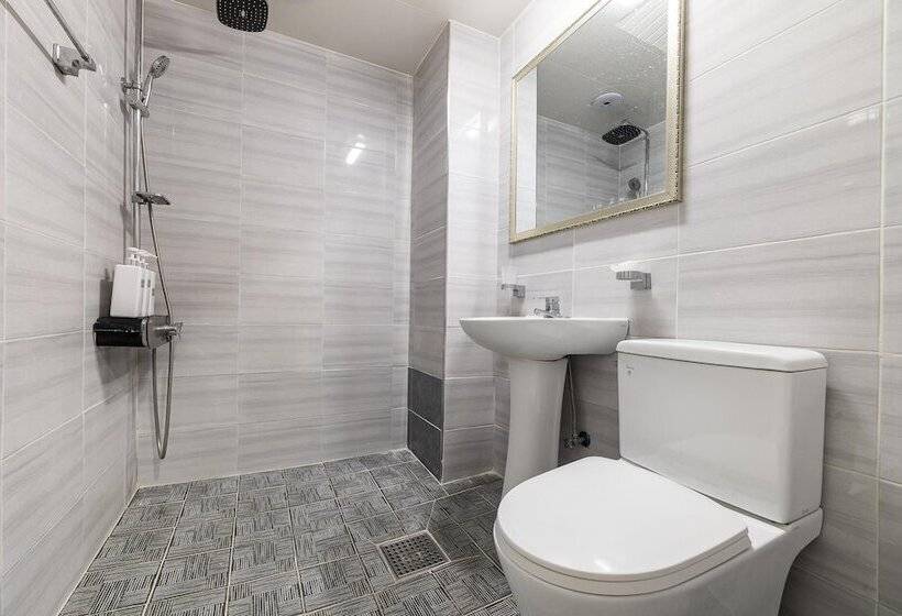 מוטל Cheongju Crystal