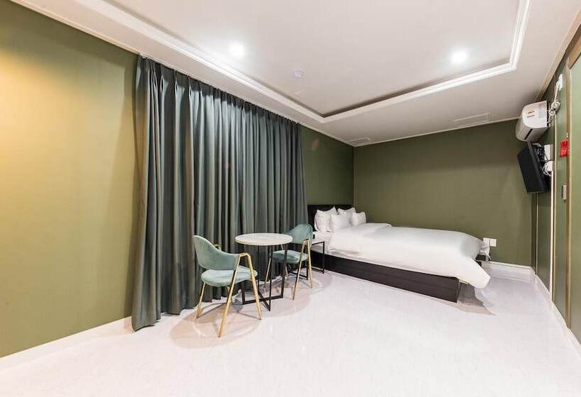 מוטל Cheongju Hotel Namuneulbo