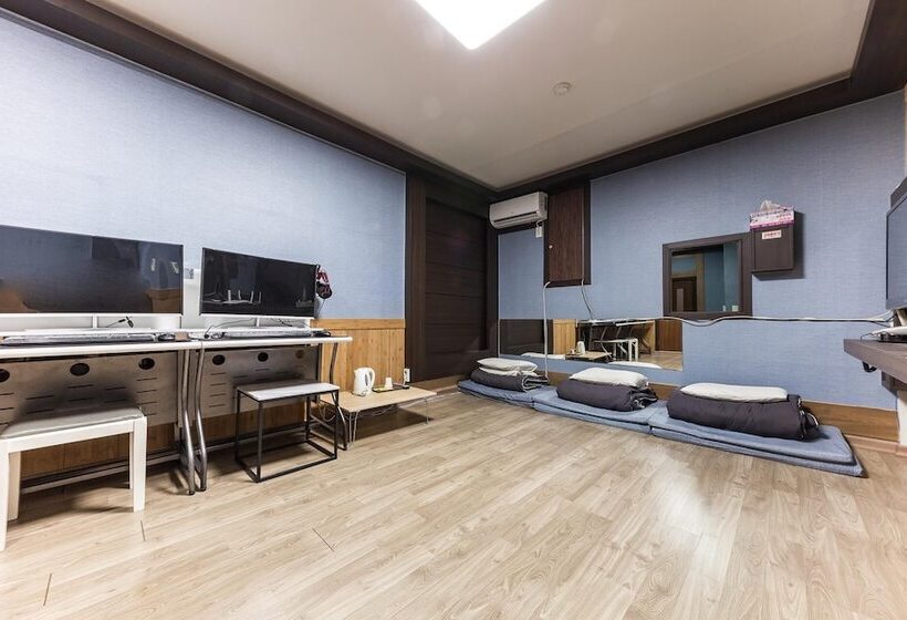 Мотель Cheongju Yongamdong To You