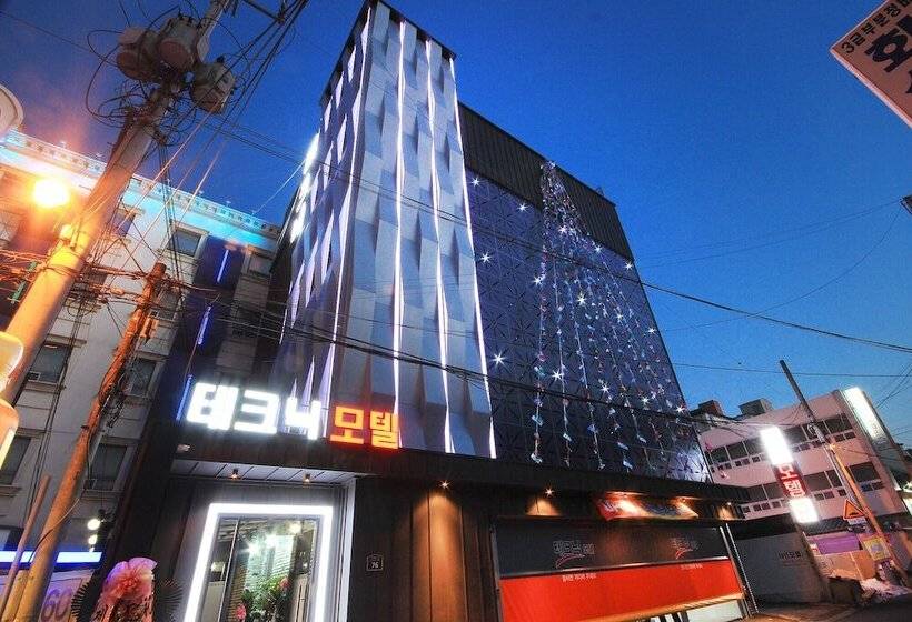 فندق على الطريق Daegu Bonridong Technic