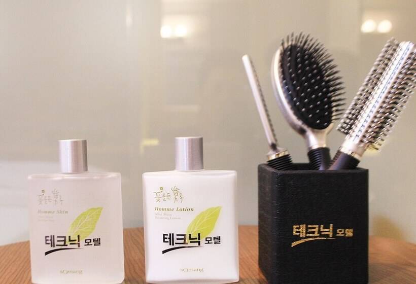 فندق على الطريق Daegu Bonridong Technic