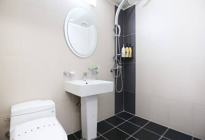 מוטל Daejeon Yongjeon J