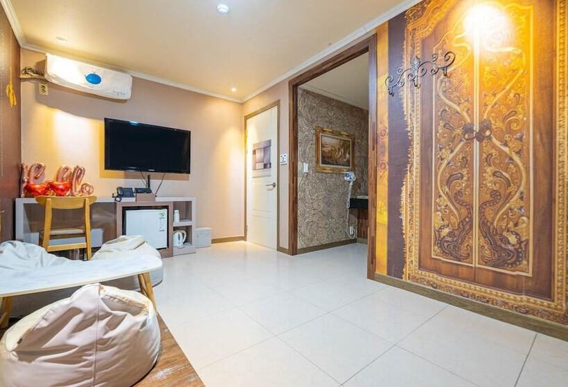 Мотель Gangneung Elim