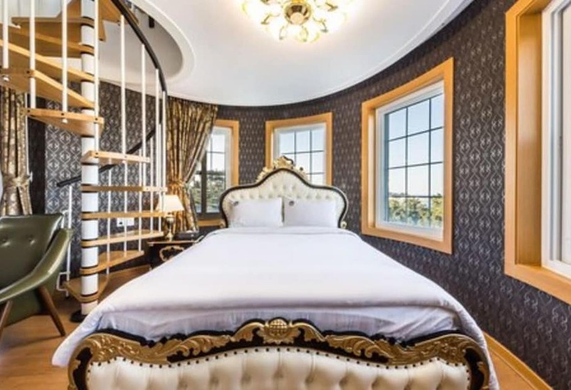 모텔 Gangneung Kyungpodae La Mer