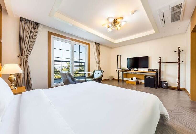 모텔 Gangneung Kyungpodae La Mer