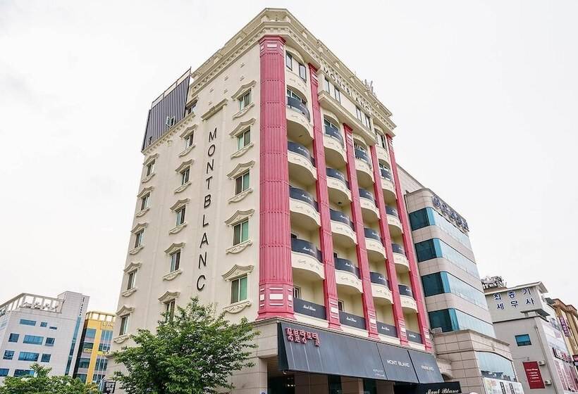 Мотель Gangneung Mont Blanc