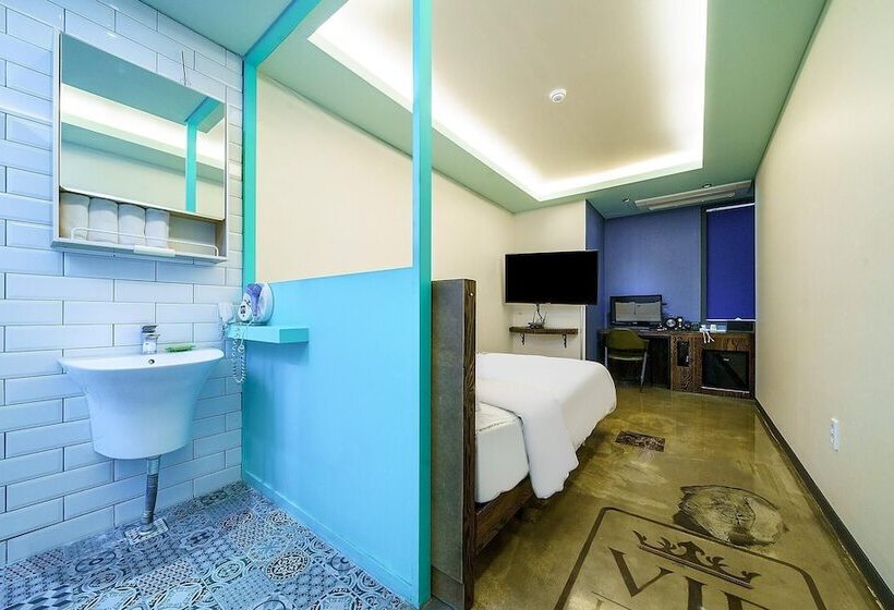 Мотель Gangneung Mont Blanc