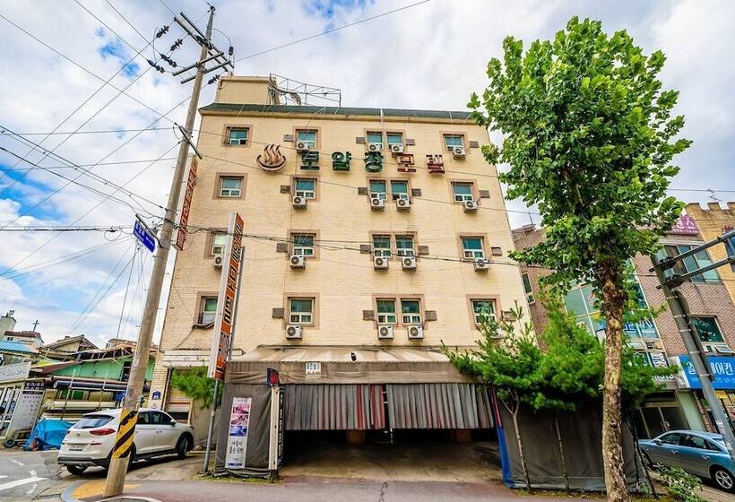 汽车旅馆 Goyang Royal