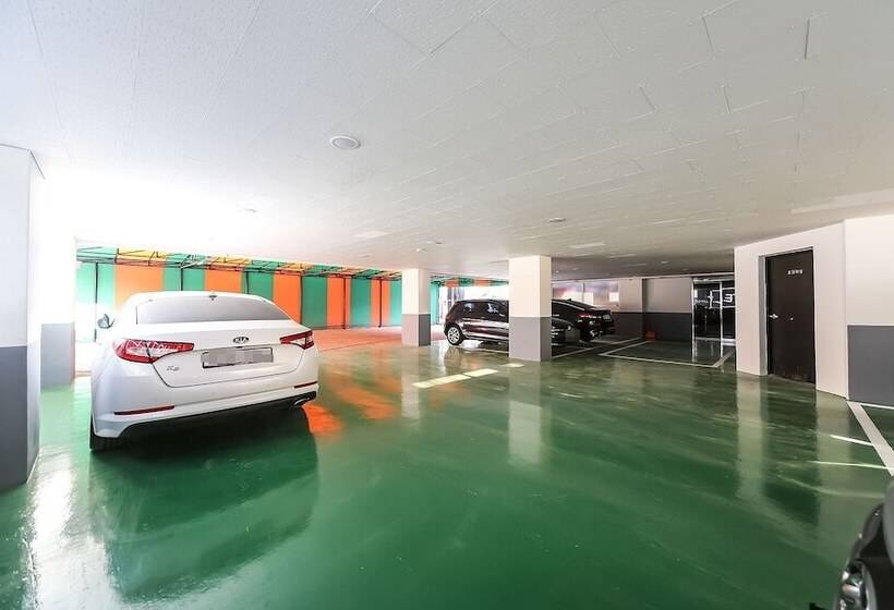 모텔 Gumi Indong Hotel 7 Plus