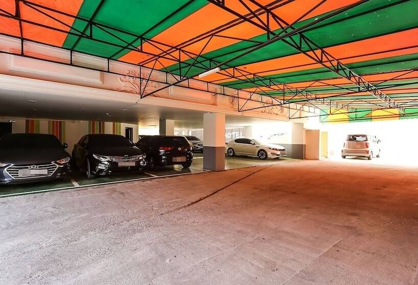 모텔 Gumi Indong Hotel 7 Plus