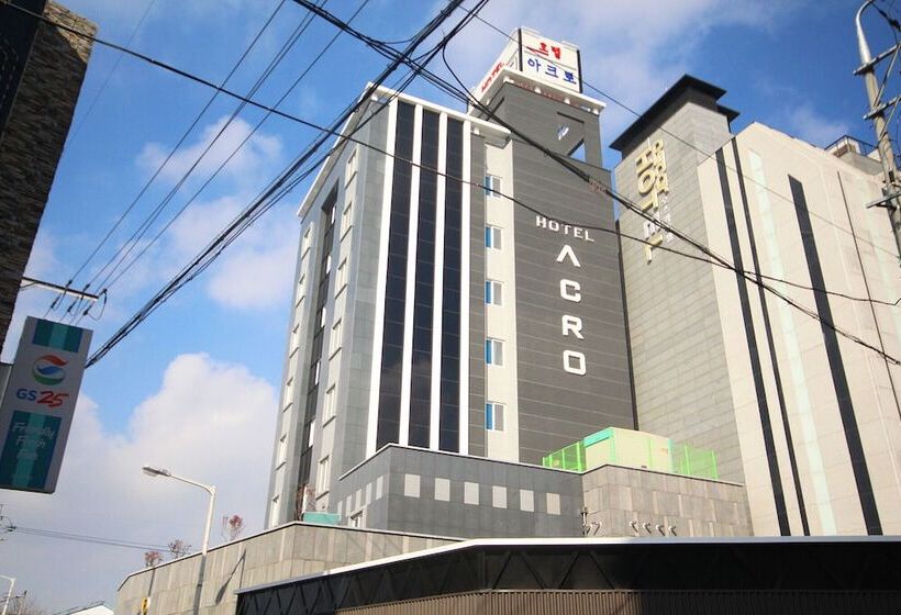 فندق على الطريق Gunsan Hotel Acro