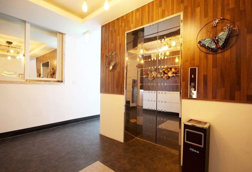 فندق على الطريق Gunsan Hotel Acro