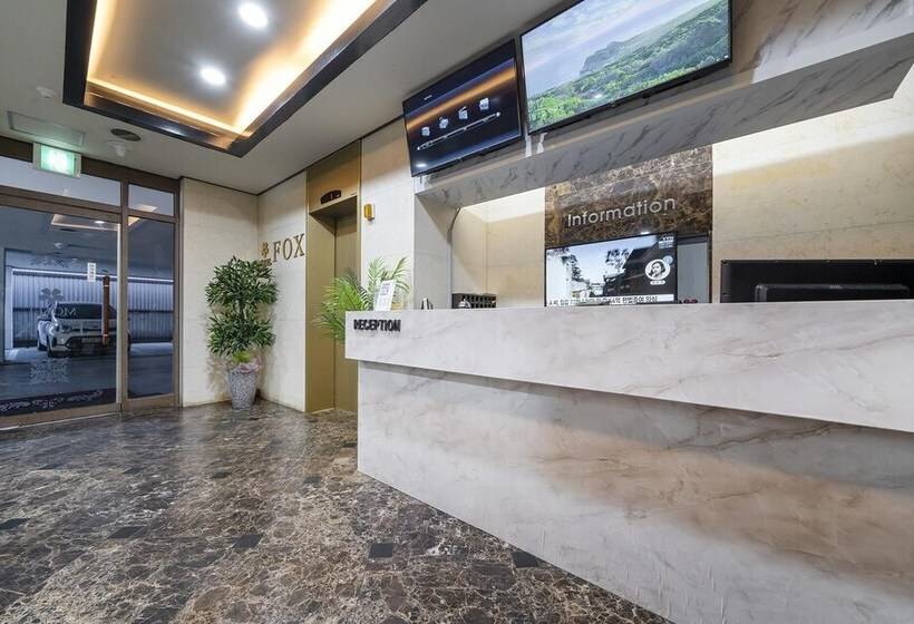 מוטל Gunsan New Fox