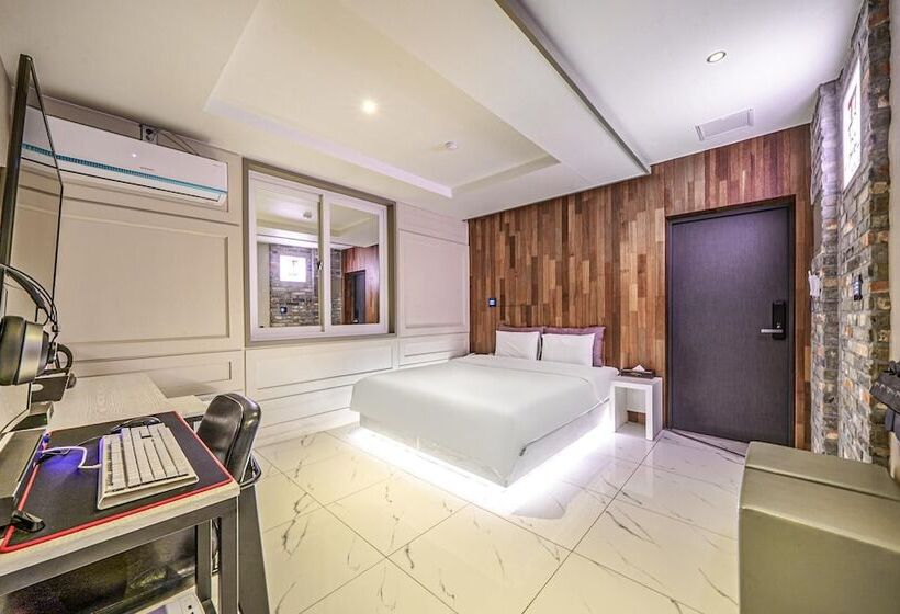 فندق على الطريق Gwangju Sinandong Hotel Geogijoa