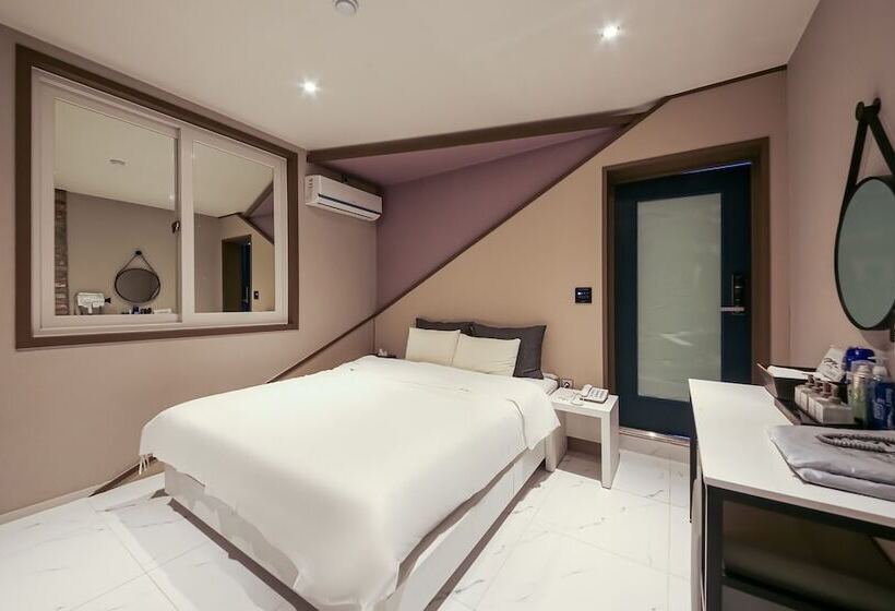 فندق على الطريق Gwangju Sinandong Hotel Geogijoa