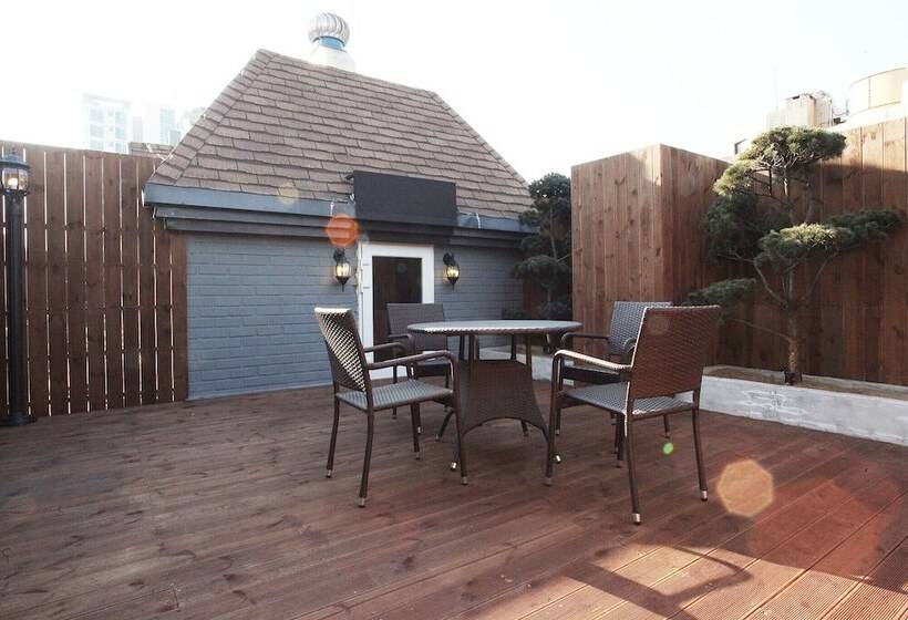 モーテル Hwagok Yaja