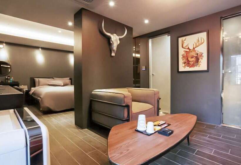 モーテル Hwagok Yaja