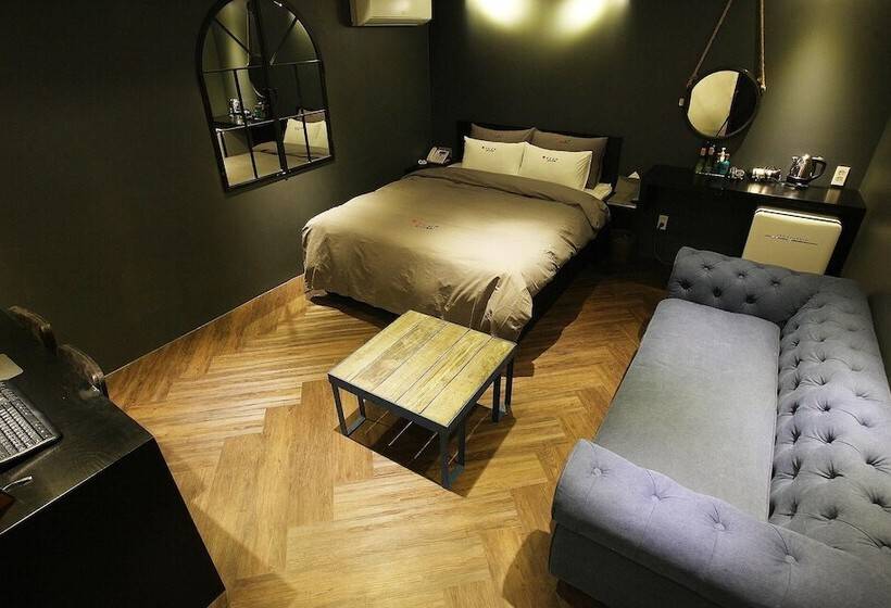 モーテル Hwagok Yaja