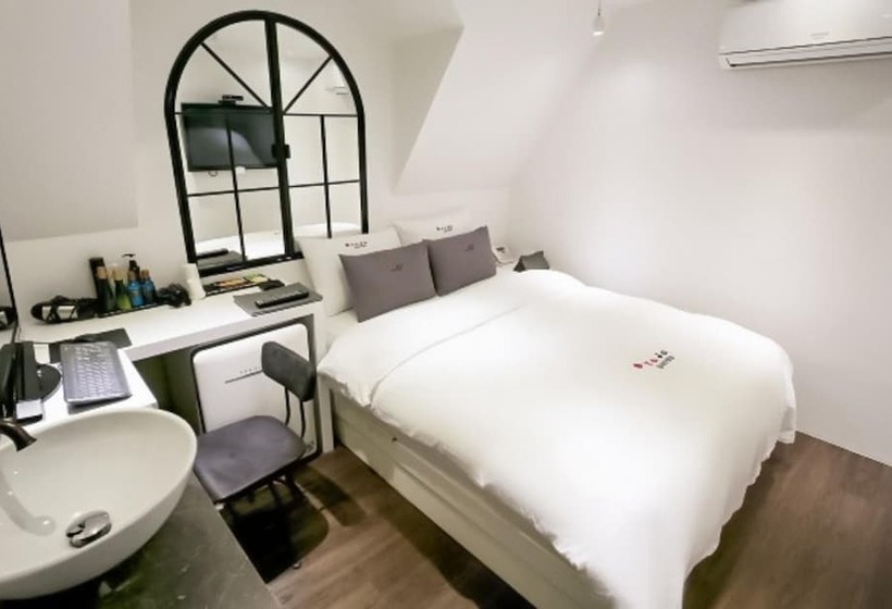 モーテル Hwagok Yaja