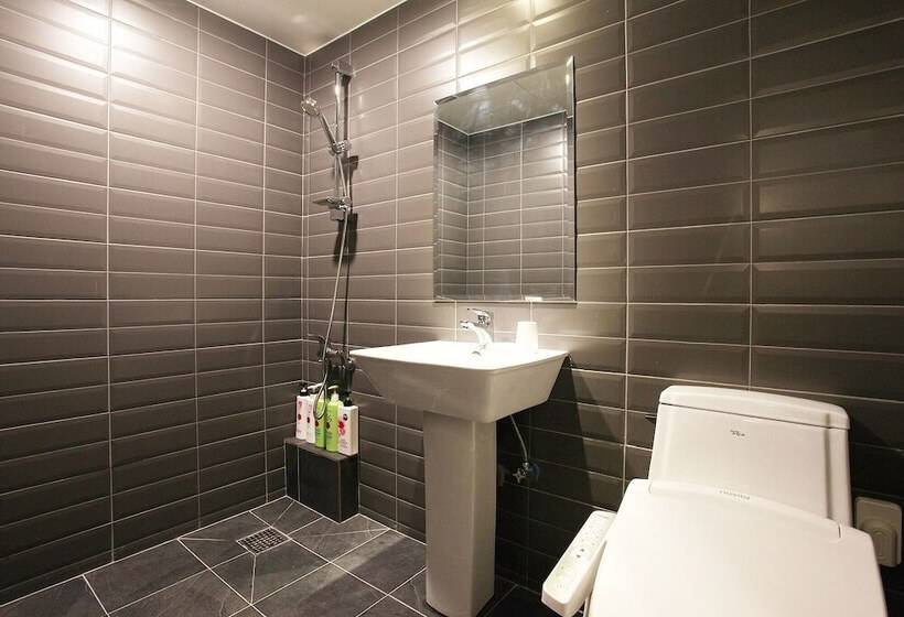 モーテル Hwagok Yaja