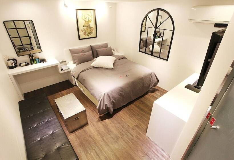 モーテル Hwagok Yaja