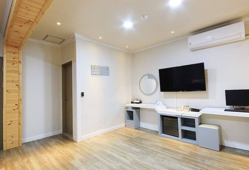 מוטל Jeongeup Hera