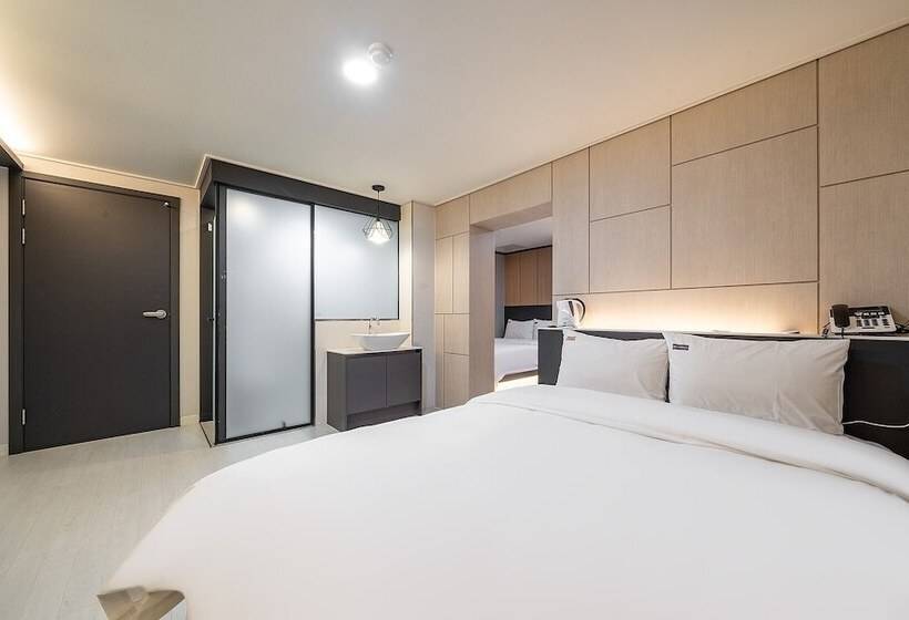 모텔 Jincheon 2s