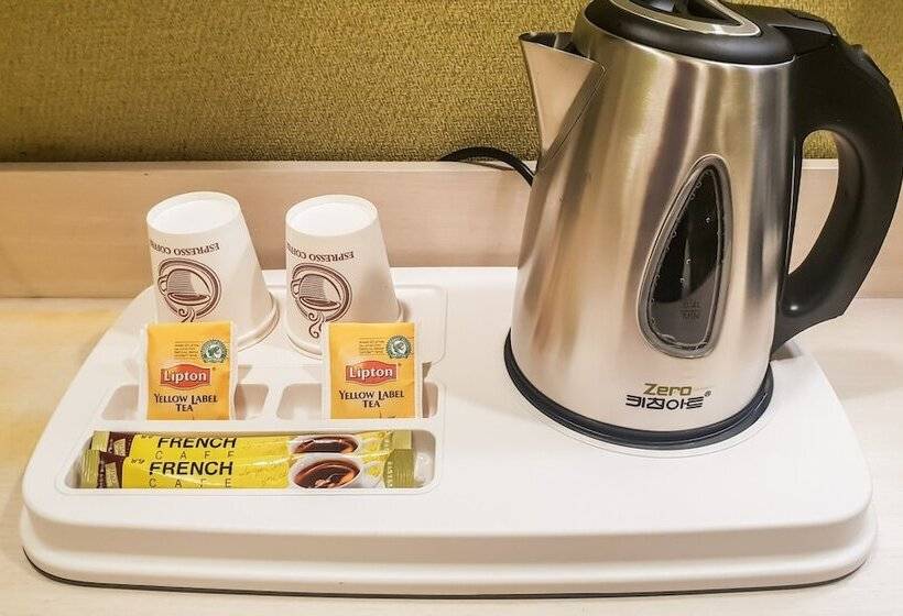 فندق على الطريق Jinju Casa